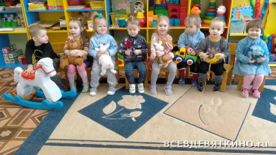 ЯСЕЛЬКИ ПЛЮС Шоссе в Лаврики 22 Девяткино ЯСЕЛЬКИ ПЛЮС Шоссе в Лаврики 22 Девяткино